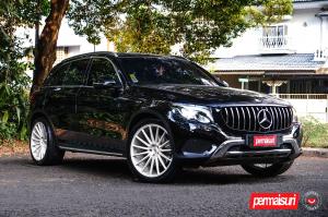 2019 Mercedes-Benz GLC250 4Matic by Permaisuri on Vossen Wheels (VPS-305)